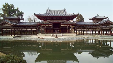 Phoenix Hall - A Serene Glimpse into Heian Period Spirituality and Architectural Brilliance!